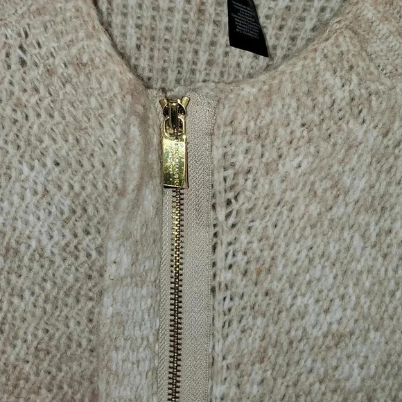 Black Label by Chico's Wool Poncho/ Sweater Full Zip Sweater Size 2 - Picture 4 of 10